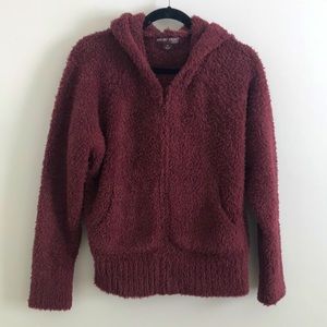 Barefoot Dreams CozyChic Women's Relaxed Zip-up Hoodie in Burgundy. Size M